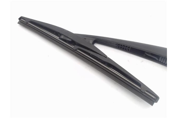 Recambio de brazo limpiaparabrisas trasero para suzuki swift iii (sg) 1.5 referencia OEM IAM 3882163J00 BMC19372 