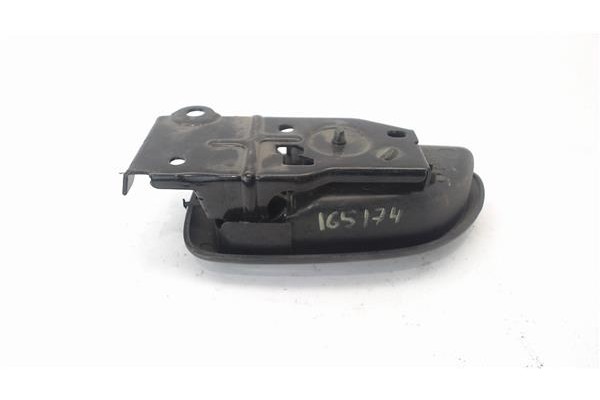 Recambio de manilla int. puerta delantero derecha para hyundai santa fe (sm) 2.0 gls crdi referencia OEM IAM 8262026010  