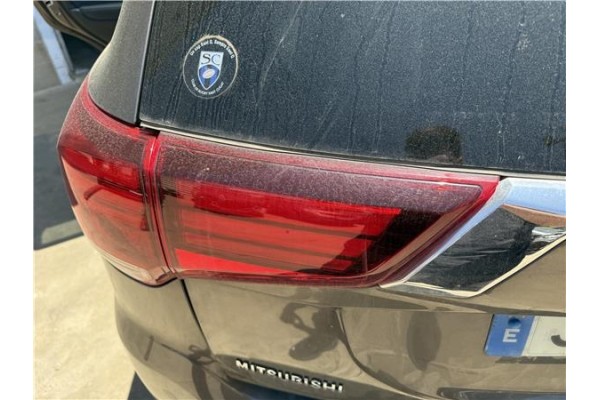 Recambio de piloto porton trasero izquierdo para mitsubishi outlander (gf0/gg0) 2.0 phev kaiteki 4wd (gg2w) referencia OEM IAM 8