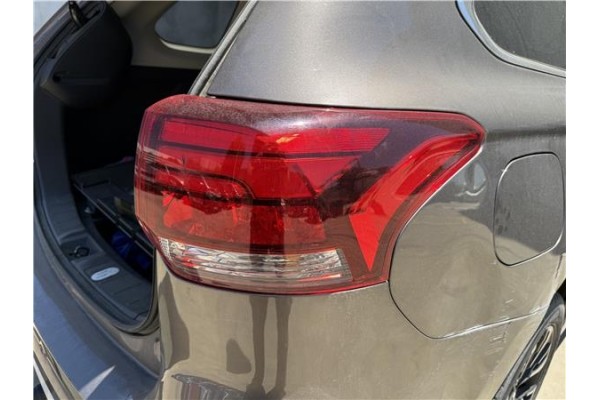 Recambio de piloto trasero derecho para mitsubishi outlander (gf0/gg0) 2.0 phev kaiteki 4wd (gg2w) referencia OEM IAM 8330B174  