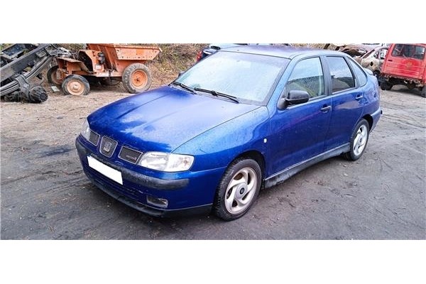 seat cordoba berlina (6k2) del año 1999