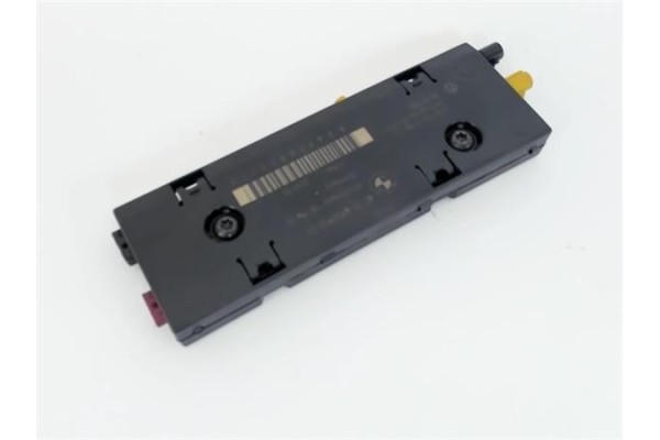 Recambio de centralita para bmw serie 1 berlina (e81/e87) 2.0 118d referencia OEM IAM 6520695890001  