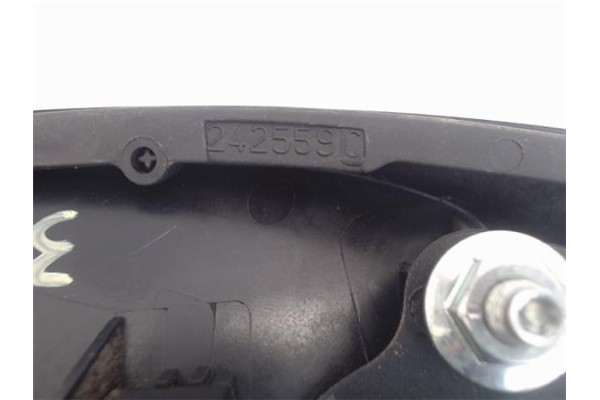 Recambio de maneta exterior trasero derecha para fiat qubo (300) 1.3 active referencia OEM IAM 735545496 350105021800 1608302780