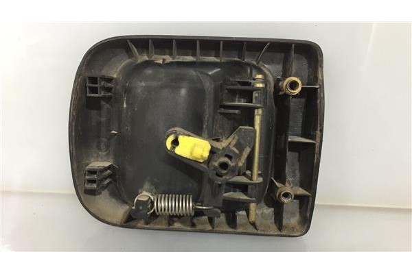 Recambio de maneta exterior delantero derecha para opel movano 2.5 furgón corto 2.8t referencia OEM IAM 7700352489  