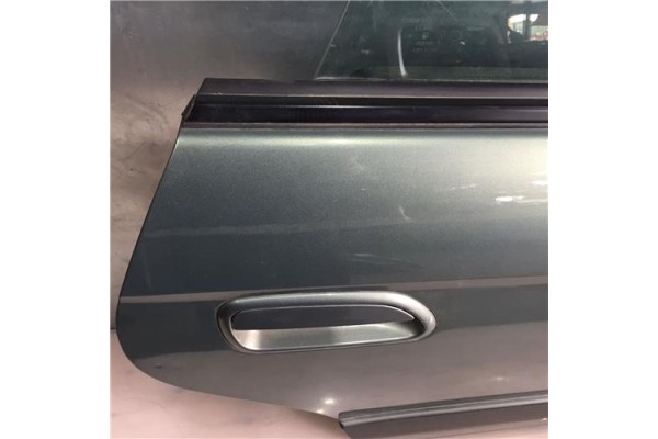 Recambio de puerta trasero derecha para subaru legacy combi/ outback (b13/bp) 2.5 sw referencia OEM IAM 60400AE4 60400AE420 