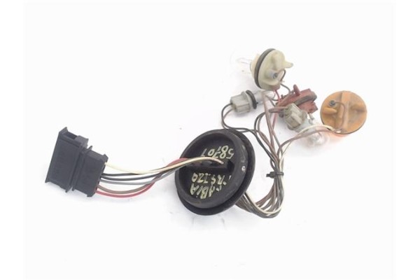 Recambio de portalámparas para skoda fabia (5j2) 1.2 referencia OEM IAM 5J0941813E 654621 