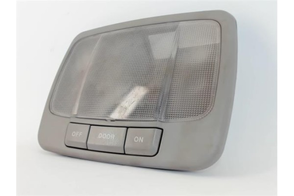 Recambio de luz delantero central techo para hyundai santa fe (sm) 2.0 crdi 4x4 referencia OEM IAM 9281039000YH  