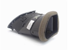 Recambio de rejilla entrada de aire para opel astra j berlina 5p 1.6 excellence referencia OEM IAM 13420495  