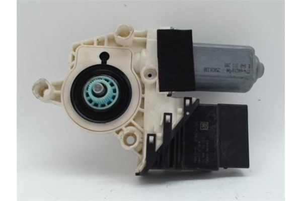 Recambio de motor elevalunas delantero derecho para seat altea xl (5p5) 1.9 tdi referencia OEM IAM 1K0959703M 97624106 
