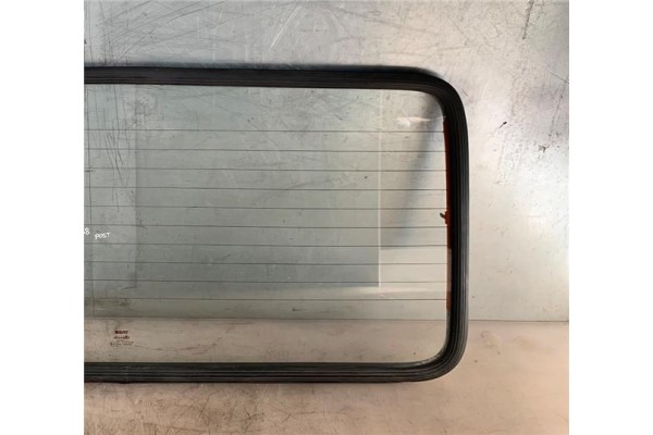 Recambio de luna trasero para seat marbella 0.8 ce referencia OEM IAM   