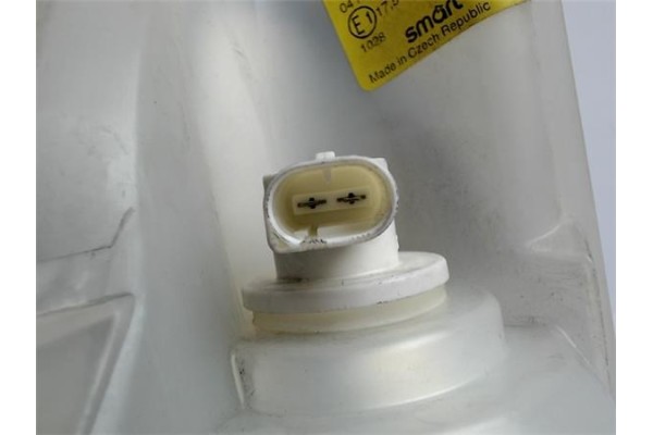 Recambio de faro delantero dcho para smart fortwo coupe referencia OEM IAM 1307022337 04HC04HR 