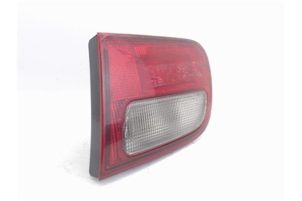 Recambio de piloto porton trasero izquierdo para honda civic berl. 3/4 (ej/ek) referencia OEM IAM   