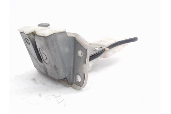 Recambio de cierre electromagnetico porton para suzuki swift iii (sg) 1.5 referencia OEM IAM B6765 8251063J00 