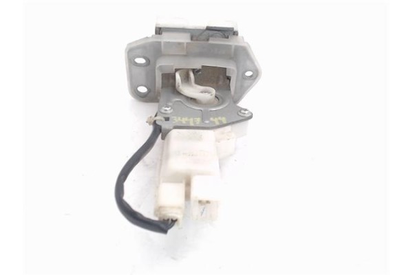 Recambio de cierre electromagnetico porton para suzuki swift iii (sg) 1.5 referencia OEM IAM B6765 8251063J00 