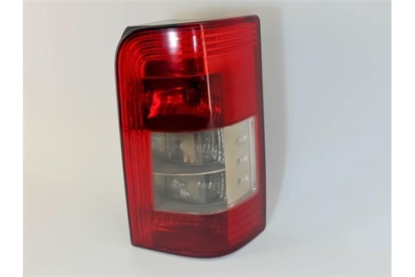 Recambio de piloto trasero derecho para peugeot partner (s2) 2.0 combi plus referencia OEM IAM 9657976980 9657976780 