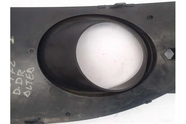 Recambio de rejilla paragolpes delantero derecha para seat altea (5p1) 1.9 tdi referencia OEM IAM 5P0853666A  