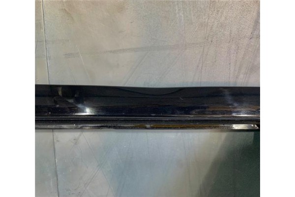 Recambio de puerta trasero izquierda para land rover range rover sport 2.7 v6 td s referencia OEM IAM BFA790090  