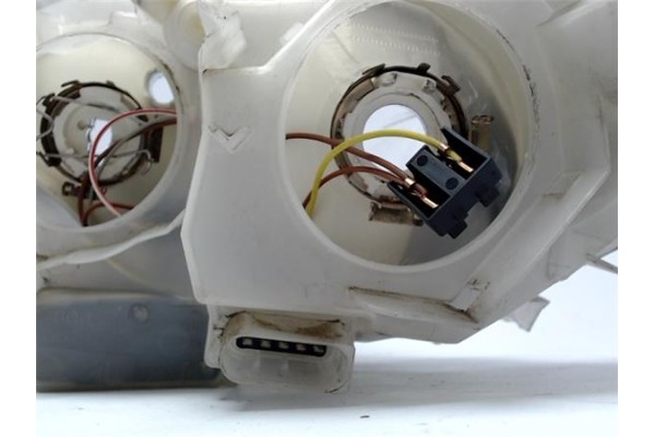 Recambio de faro delantero dcho para smart fortwo coupe referencia OEM IAM 1307022337 04HC04HR 