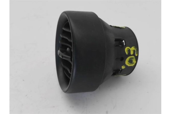 Recambio de rejilla entrada de aire para seat ibiza (6l1) 1.4 fresh referencia OEM IAM 6L0819203D  