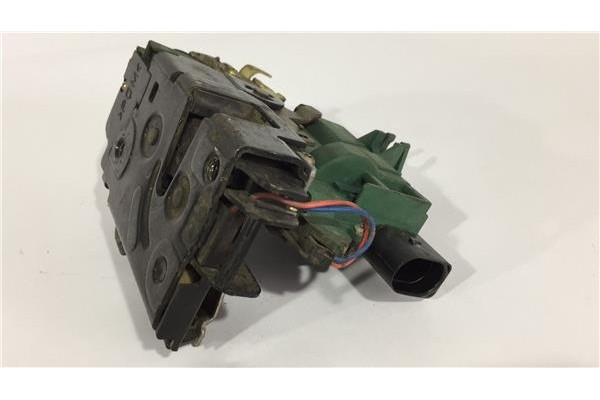 Recambio de cierre electromagnetico delantero izquierdo para volkswagen golf iv berlina (1j1) 1.9 tdi referencia OEM IAM 6X18370