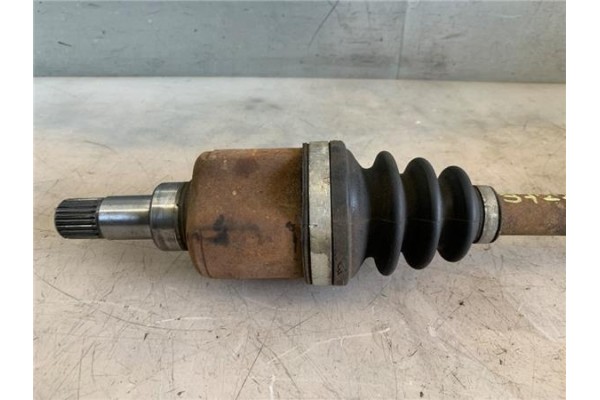 Recambio de palier delantero izquierdo para peugeot 207 cc cabrio-coupé 1.6 básico referencia OEM IAM 9651309980 3272LA 