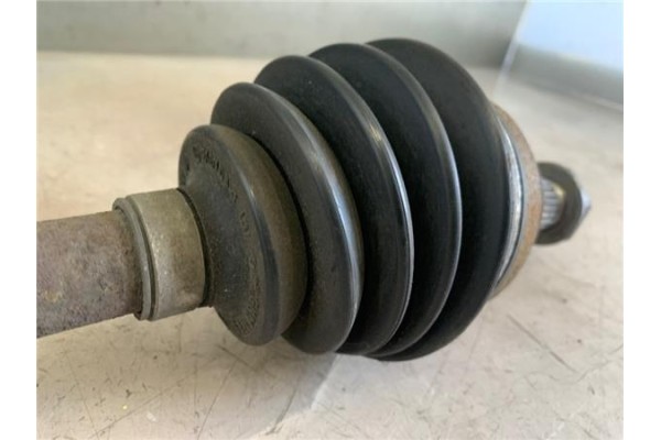 Recambio de palier delantero izquierdo para peugeot 207 cc cabrio-coupé 1.6 básico referencia OEM IAM 9651309980 3272LA 