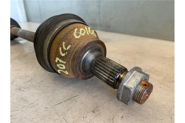 Recambio de palier delantero izquierdo para peugeot 207 cc cabrio-coupé 1.6 básico referencia OEM IAM 9651309980 3272LA 