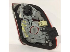 Recambio de piloto interior derecho para mercedes-benz clase e (bm 210) berlina 2.6 240 (210.062) referencia OEM IAM 2108208664 