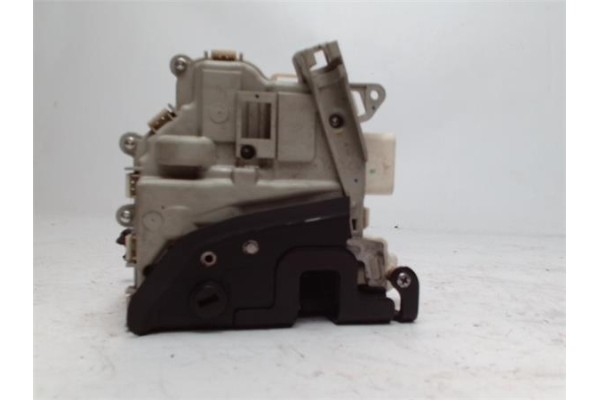 Recambio de cierre electromagnetico trasero izquierdo para seat altea xl (5p5) referencia OEM IAM   