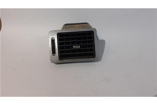 Recambio de rejilla entrada de aire para peugeot 307 (s1) 1.6 xn referencia OEM IAM 9634499077  