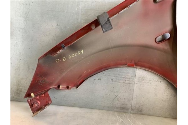Recambio de aleta delantero derecha para ford fiesta v (jh_, jd_) 1.3 referencia OEM IAM 1528047  