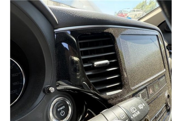 Recambio de rejilla entrada de aire para mitsubishi outlander (gf0/gg0) 2.0 phev kaiteki 4wd (gg2w) referencia OEM IAM 8030A204 