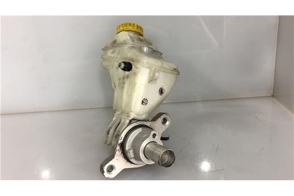 Recambio de bomba freno para fiat iii evo punto (199) 1.4 dynamic referencia OEM IAM 204Y21766 0204051107 