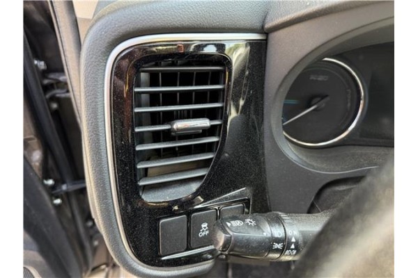 Recambio de rejilla entrada de aire para mitsubishi outlander (gf0/gg0) 2.0 phev kaiteki 4wd (gg2w) referencia OEM IAM 8030A203 