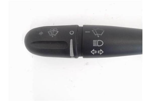 Recambio de mando intermitencia para chrysler voyager (rg) 2.5 crd referencia OEM IAM 04685711A  