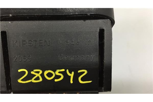 Recambio de mando de luces para opel astra f fastback (53_, 54_, 58_, 59_) 2.0 i referencia OEM IAM 1240126  