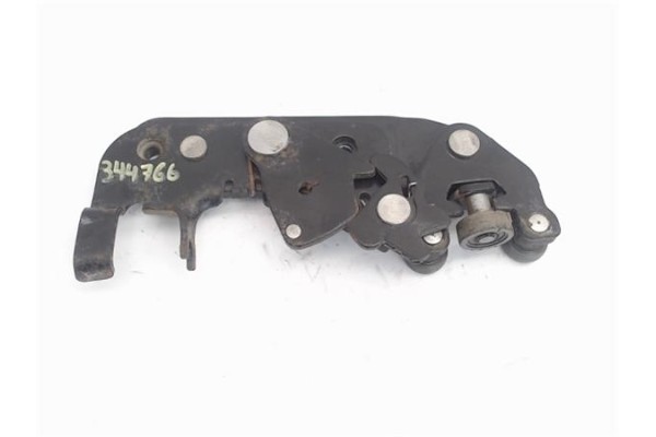 Recambio de bisagra inf. puerta trasero derecha para fiat qubo (300) 1.3 active referencia OEM IAM 1378342080  