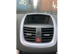 Recambio de rejilla entrada de aire para peugeot 207 cc cabrio-coupé 1.6 básico referencia OEM IAM 8265V0  