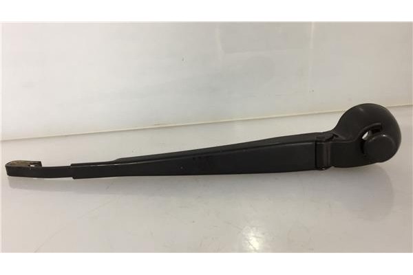 Recambio de brazo limpiaparabrisas trasero para audi a3 (8l) 1.8 t ambiente referencia OEM IAM 8D9955407A  