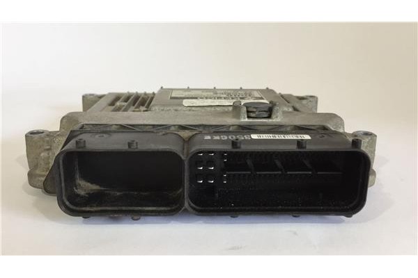 Recambio de centralita para hyundai i20 (pb) 1.4 referencia OEM IAM 391152B060 9030933506KE 