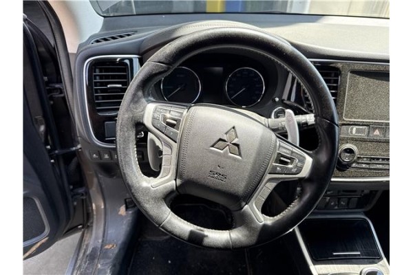Recambio de volante para mitsubishi outlander (gf0/gg0) 2.0 phev kaiteki 4wd (gg2w) referencia OEM IAM 4400A967XB  