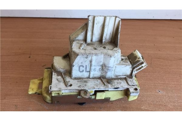 Recambio de cierre electromagnetico trasero derecho para ford focus berlina (cak)(1998) 1.8 ghia [1,8 ltr. - 74 kw tdci cat] ref
