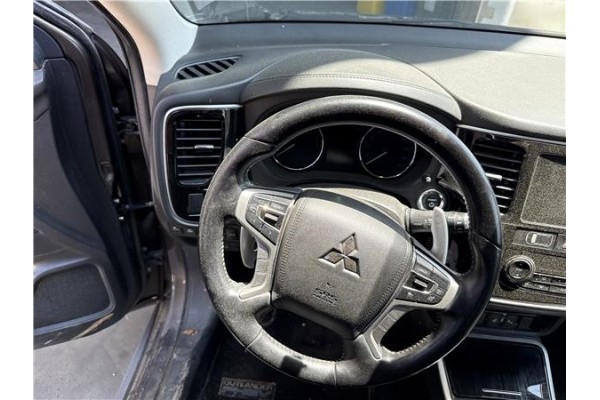 Recambio de volante para mitsubishi outlander (gf0/gg0) 2.0 phev kaiteki 4wd (gg2w) referencia OEM IAM 4400A967XB  