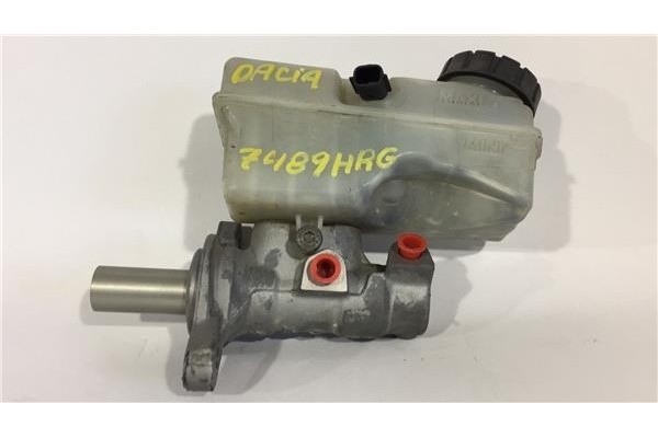 Recambio de bomba freno para dacia dokker 1.5 ambiance referencia OEM IAM 0733U  