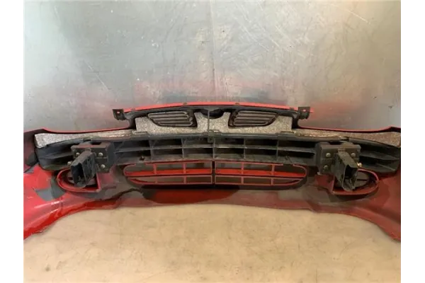 Recambio de paragolpes delantero para hyundai lantra berlina (rd) 1.6 i referencia OEM IAM 8651029500  