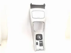 Recambio de embellecedor consola central para renault laguna iii berlina 2.0 dci (bt01, bt0e, bt0k) referencia OEM IAM 685000039