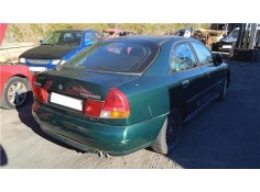 mitsubishi carisma berlina 5 (da0) del año 1998