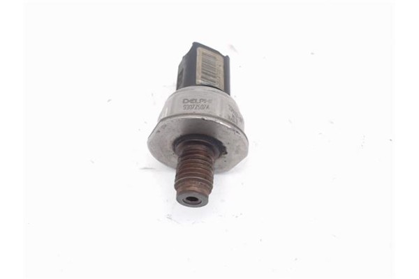 Recambio de regulador presion inyeccion para renault megane ii berlina 5p 1.5 business referencia OEM IAM 55PP0301  