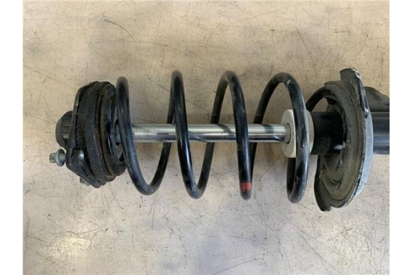 Recambio de amortiguador delantero derecho para mercedes-benz clase a (bm 169) 1.5 a 150 (169.031) referencia OEM IAM A169320013