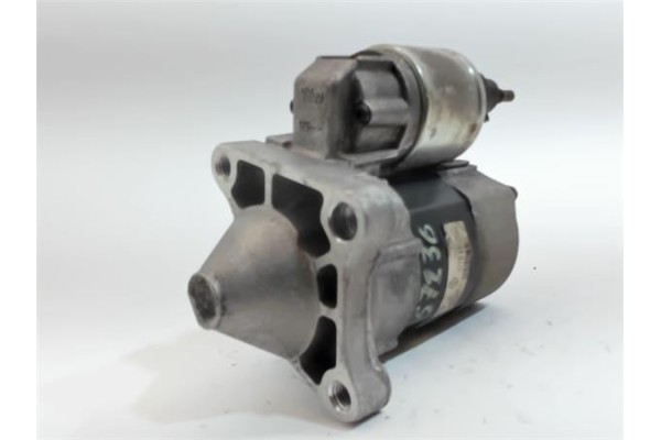 Recambio de motor arranque para renault clio ii fase ii 1.3 referencia OEM IAM 8200266777A D7E17 